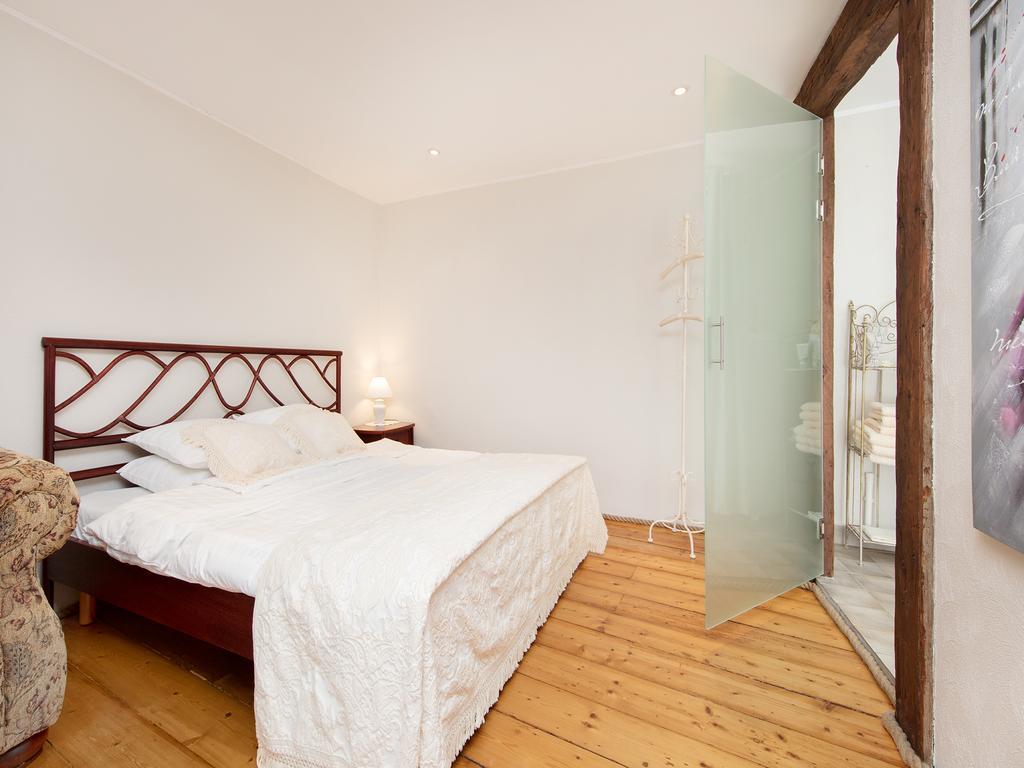 Calandra Apartment Таллин Экстерьер фото